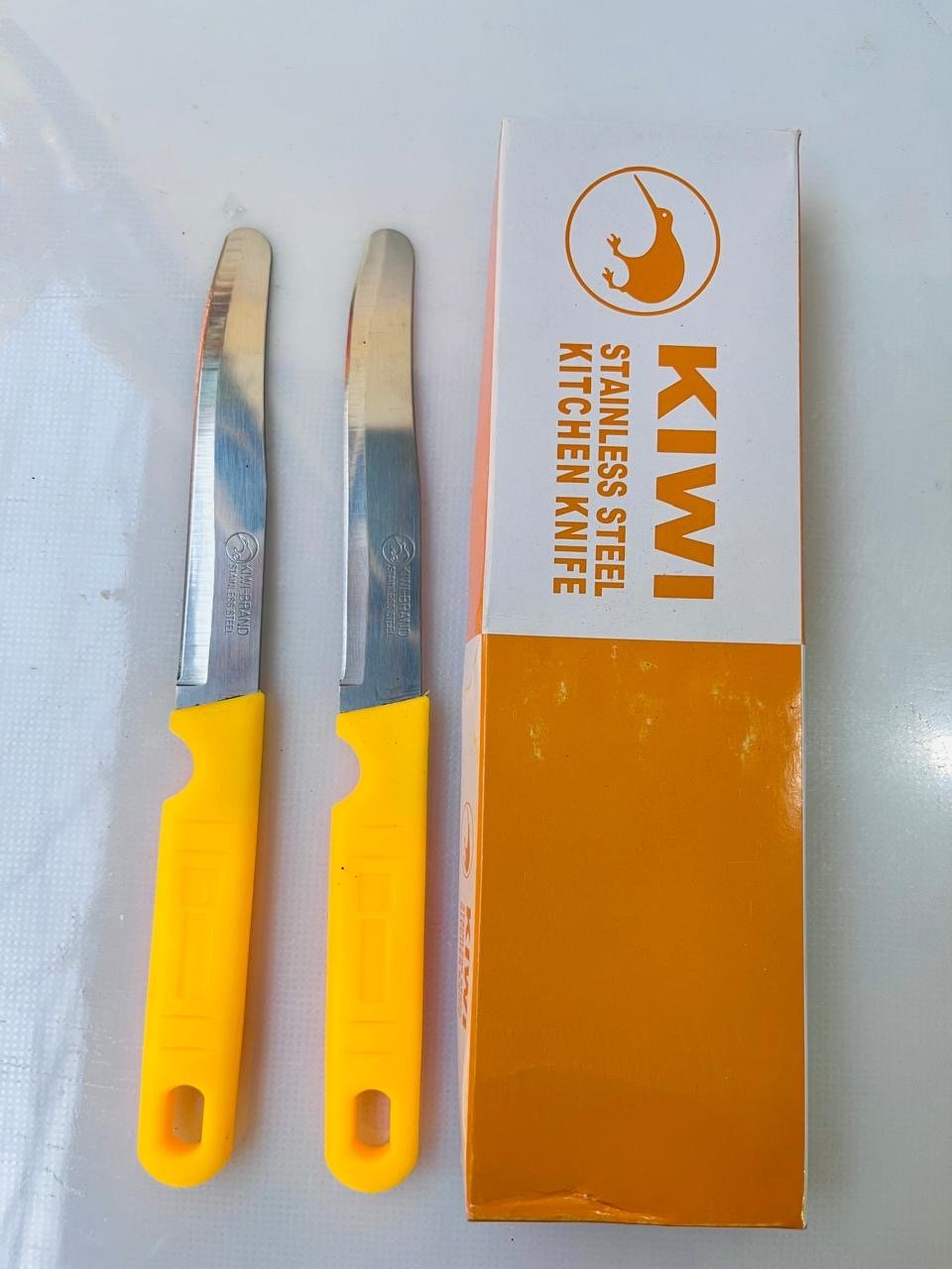 fa9e047f-00b0-4db6-b1f4-68392b8951d6 KIWI KNIFES - Image 1